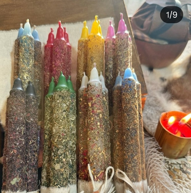 Velas vestidas y ritualizadas